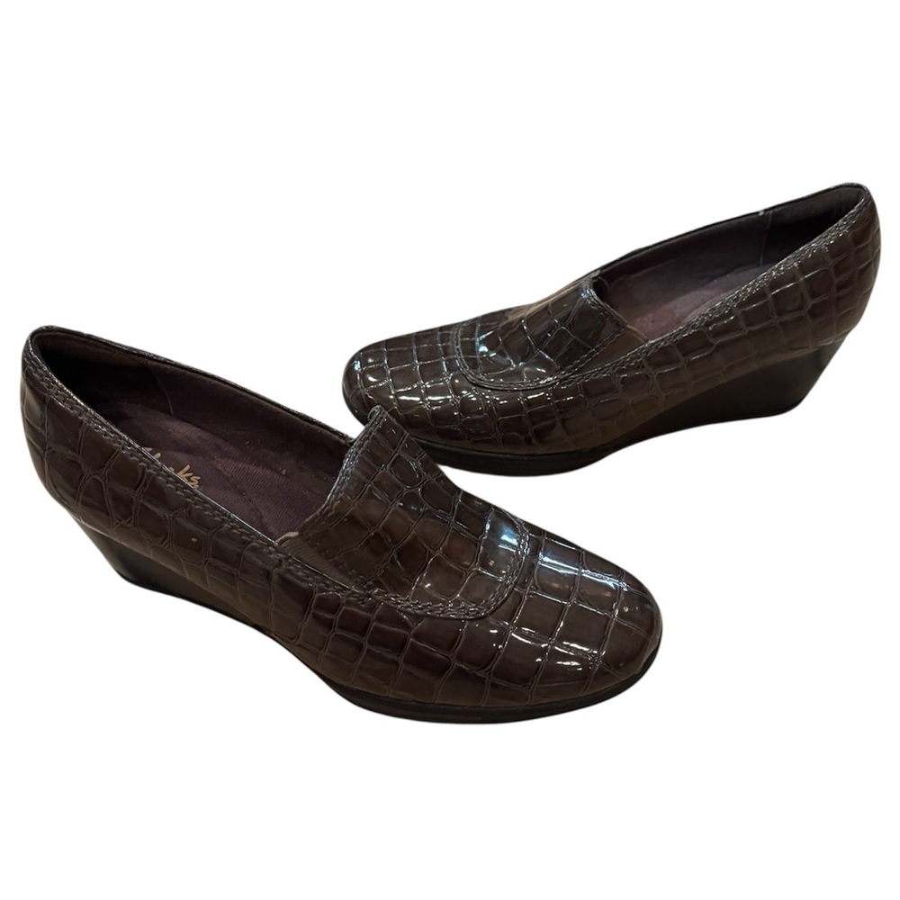 Clarks Bendables Women’s Shoes Brown Crocodile Print Slipon Loafer Size 9